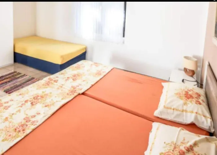 Branka Pag Apartment